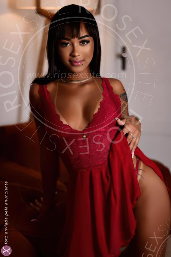 3 - photo of Agatha Pires